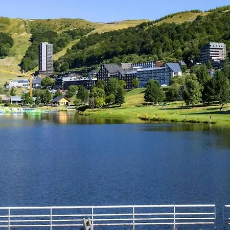 2 Pieces, Les De Super-besse Daire *