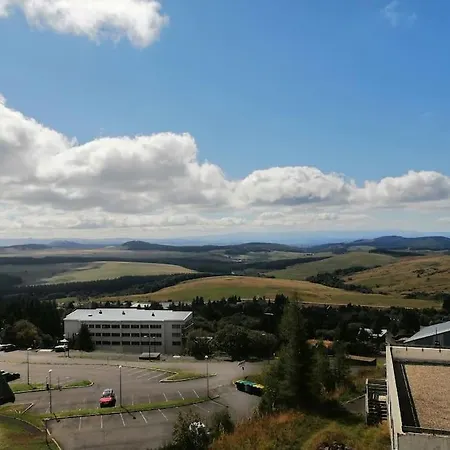 2 Pieces, Les De Super-besse Daire Besse-et-Saint-Anastaise