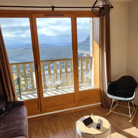 2 Pieces, Les De Super-besse Apartment Besse-et-Saint-Anastaise