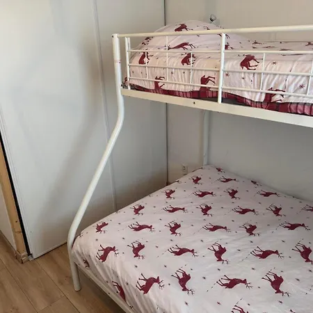 2 Pieces, Les De Super-besse * Besse-et-Saint-Anastaise