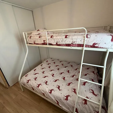 2 Pieces, Les De Super-besse Apartment